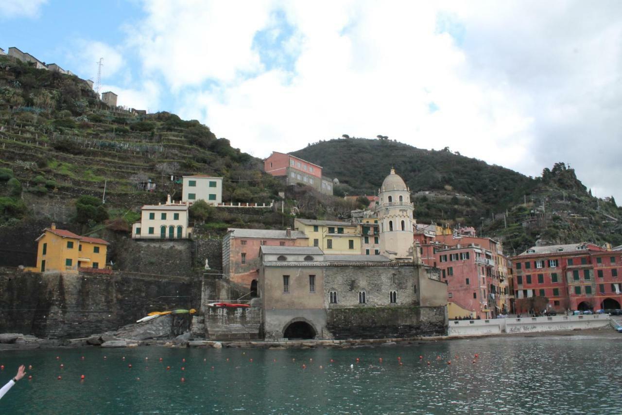 "La Luna" Vernazza Buitenkant foto